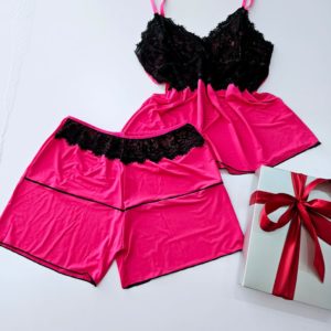 BABYDOLL EM MICROFIBRA COM DETALHE EM RENDA PRETA – PINK