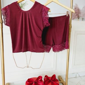 BABYDOLL MALHA FRIA COM DETALHE EM RENDA – BORDÔ