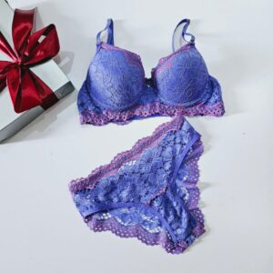 LINGERIE RENDADA COM BOJO