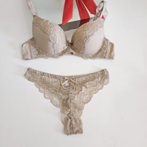 LINGERIE MELISSA COM BOJO