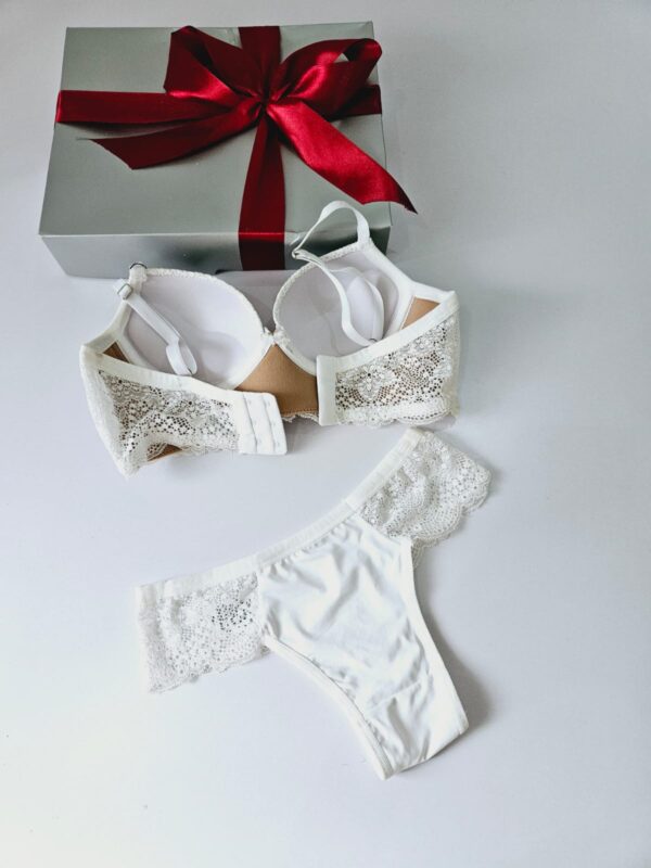 CONJUNTO BRANCO BÁSICO COM BOJO - Image 2