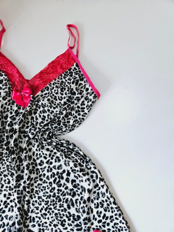 CAMISOLA CURTA E ESTAMPADA EM MICROFIBRA - Image 4