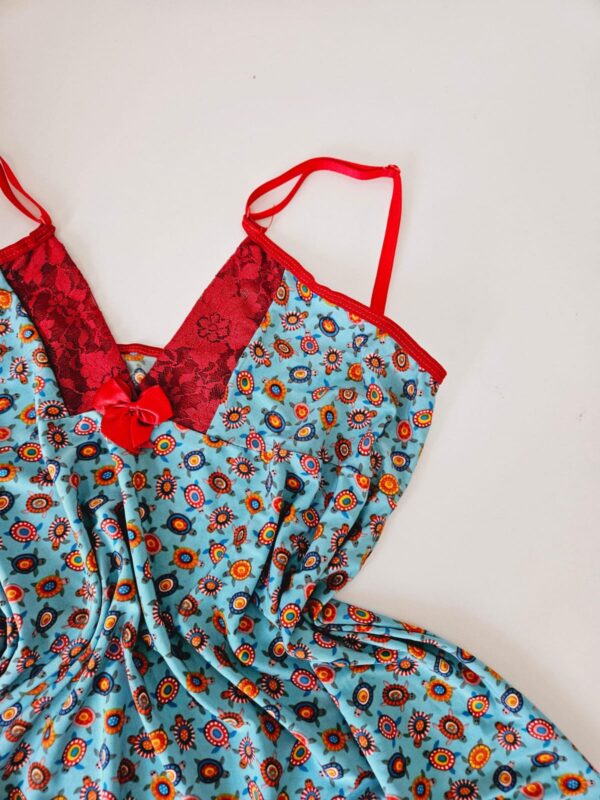 CAMISOLA CURTA  E ESTAMPADA EM MICROFIBRA - TIFFANY - Image 3