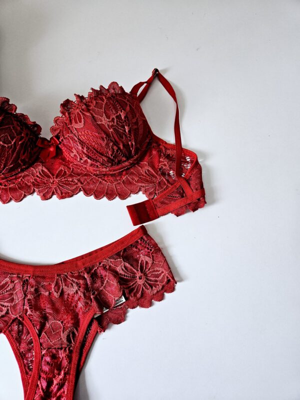 LINGERIE RENDADA COM BOJO - Image 2