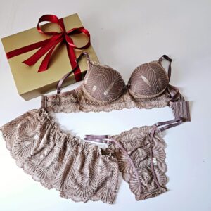 LINGERIE BOM BOJO E MINI SAIA RENDADA