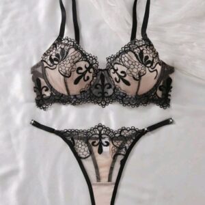 LINGERIE EM TULLE SEM BOJO