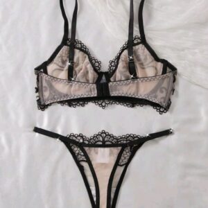 LINGERIE EM TULLE SEM BOJO