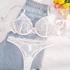 LINGERIE PLUS SIZE RENDADO COM ARO – BRANCO