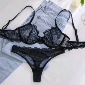 CONJUNTO RENDADO SEM BOJO